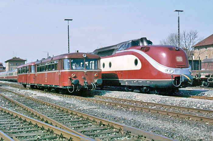 798 und VT 601 in Rothenburg