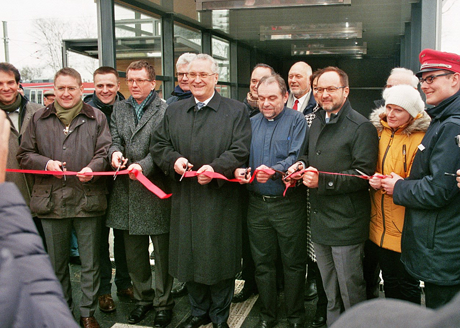 Innenminister Herrmann anlsslich S-Bahn-Einweihung