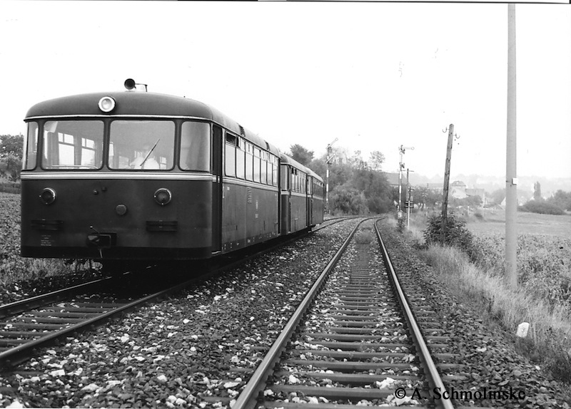 VT 95 aus Rothenburg Einfahrt in Schillingsfrst 1971