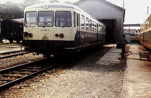 515 vor der Triebwagenhalle in Nrdlingen