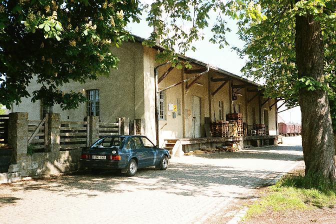 Gterhalle Dinkelsbhl von der Ladestrae aus - Sommer 1985