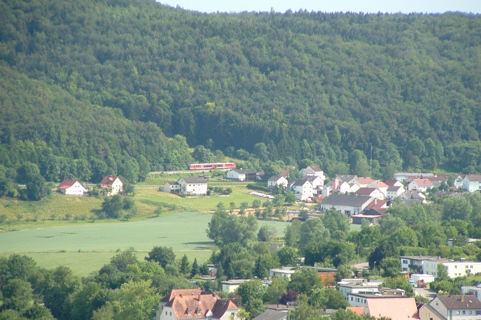 Blick von der Willibaldsburg Richtung Wasserzell 2006