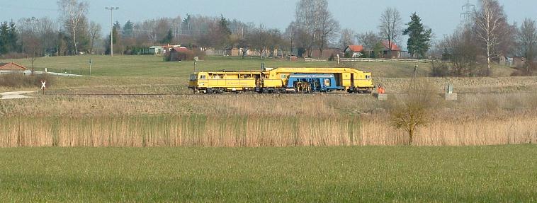 Gleisstopfmaschine "Filstal-Express" bei km 31,9