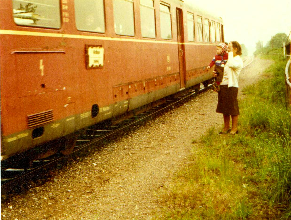 Letzter Personenzug verlsst Knittelsbach 1975