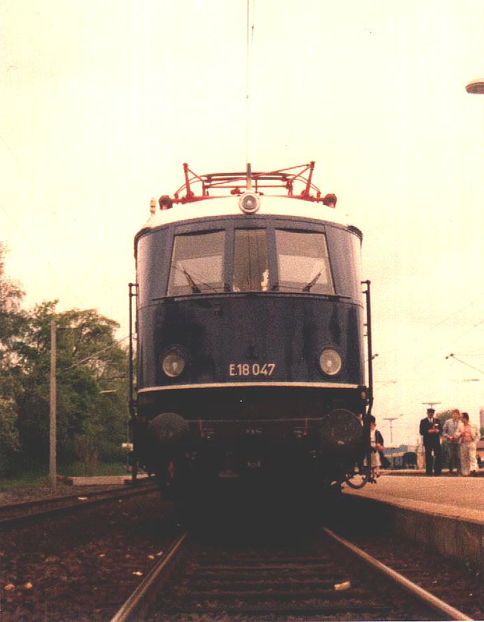 E 18 047 Mai 1985 in Dombhl