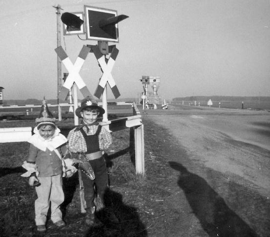 Fasching am Bahnbergang 1961