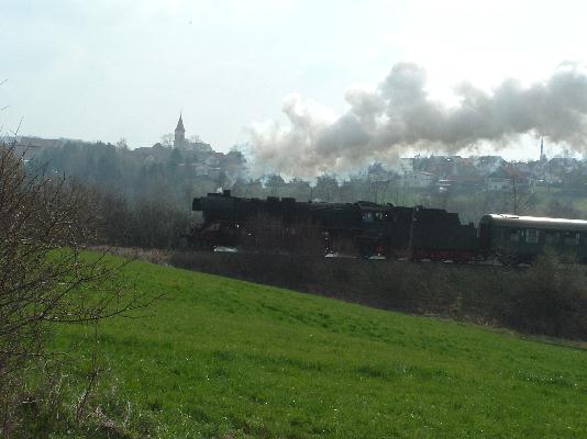 41 1150 zieht den Sonderzug bei Schopfloch