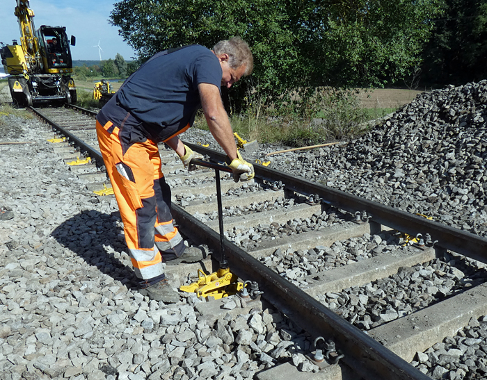 Rckbau ehemaiger Bahnbergang B 25 