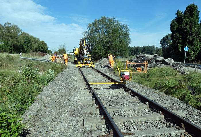 Rckbau ehemaiger Bahnbergang B 25 