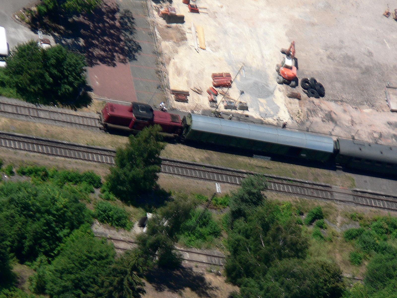 V 100 1365 beim Halt in Dinkelsbhl 21.7.2013