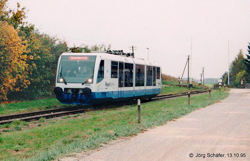 Regiosprinter in Wallerstein am 13.10.1995